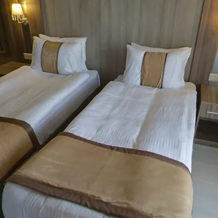 Turk Ferro Hotell 3*