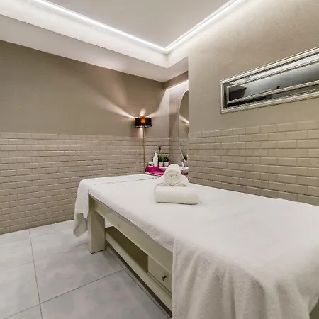 Отель Turk Ferro